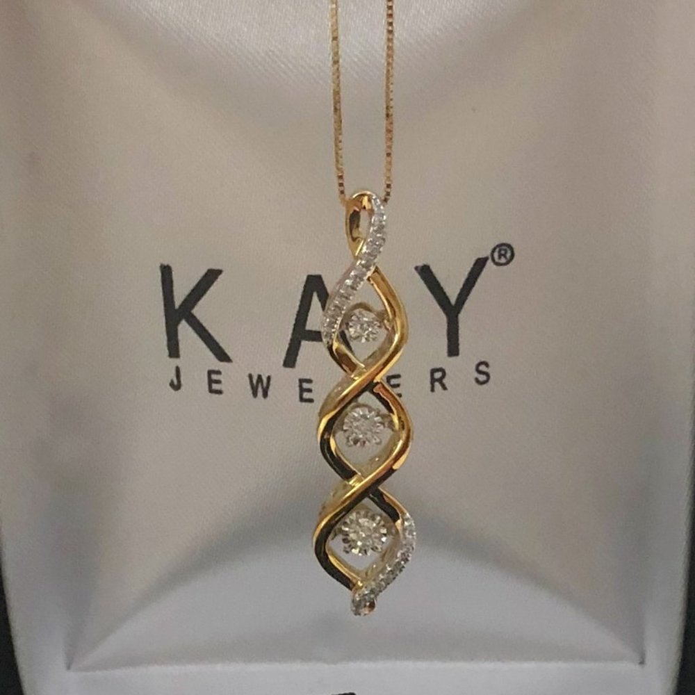 SOLD! Kay Jewelers Diamond Necklace